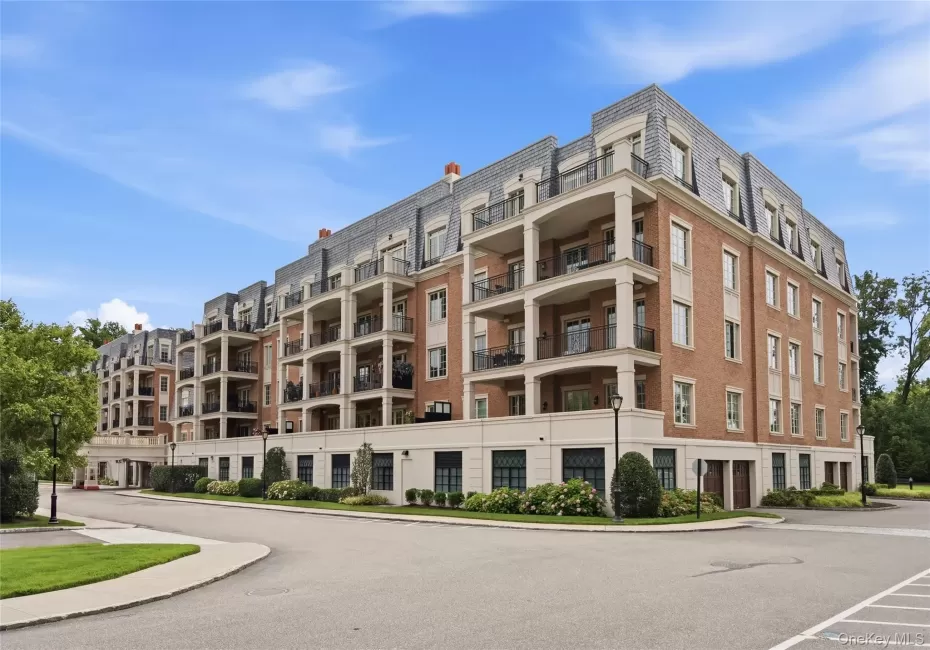 3000 Royal Court, North Hempstead, NY, 3 Bedrooms Bedrooms, 4 Rooms Rooms,2 BathroomsBathrooms,Residential,For Rent,Royal,0,1041130 3000 Royal Court, North Hempstead, NY, 3 Bedrooms Bedrooms, 4 Rooms Rooms,2 BathroomsBathrooms,Residential,For Rent,Royal,0,1041130