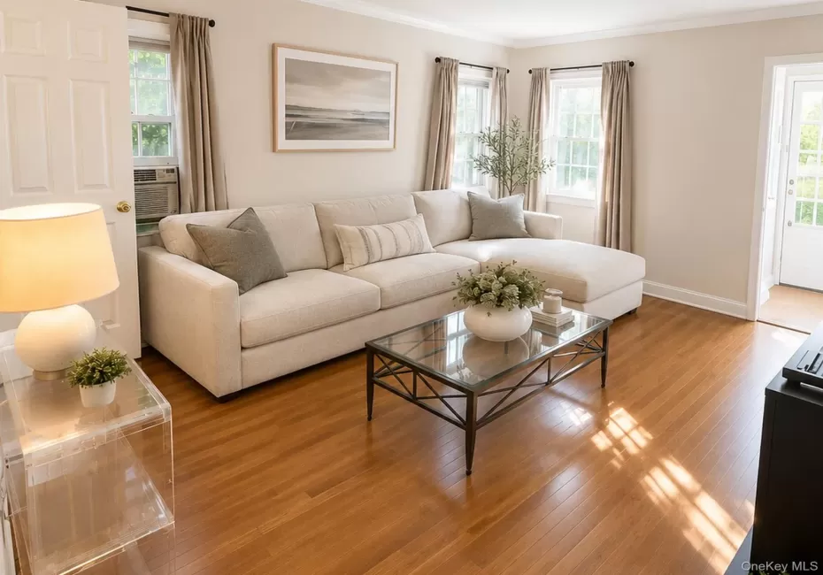 Staged Photo Living Room Staged Photo Living Room