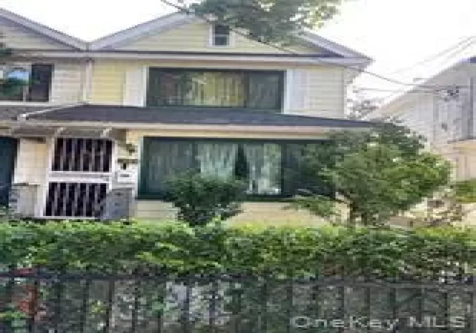 1495 45th Street, New York, NY, 3 Bedrooms Bedrooms, 6 Rooms Rooms,2 BathroomsBathrooms,Residential,For Rent,45th,0,1041298 1495 45th Street, New York, NY, 3 Bedrooms Bedrooms, 6 Rooms Rooms,2 BathroomsBathrooms,Residential,For Rent,45th,0,1041298