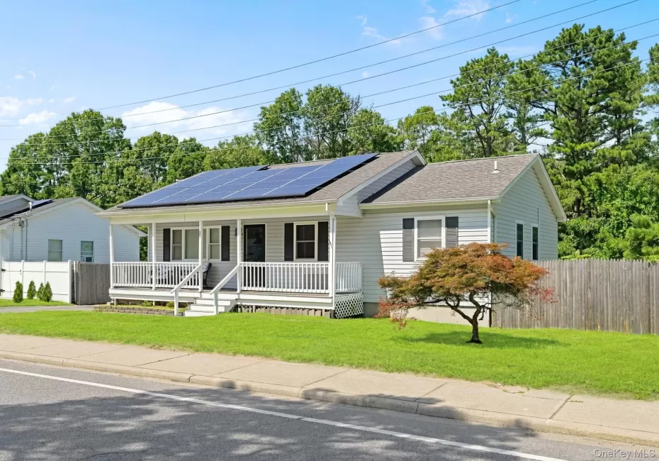 29 Moriches Middle Island Road, Brookhaven, NY, 3 Bedrooms Bedrooms, 6 Rooms Rooms,2 BathroomsBathrooms,Residential,For Rent,Moriches Middle Island,0,1041404 29 Moriches Middle Island Road, Brookhaven, NY, 3 Bedrooms Bedrooms, 6 Rooms Rooms,2 BathroomsBathrooms,Residential,For Rent,Moriches Middle Island,0,1041404