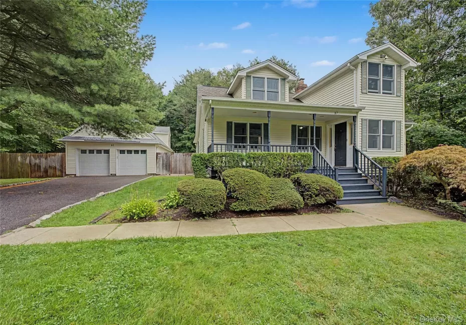 87 Daly Road, Huntington, NY, 2 Bedrooms Bedrooms, 5 Rooms Rooms,2 BathroomsBathrooms,Residential,For Rent,Daly,0,1041408 87 Daly Road, Huntington, NY, 2 Bedrooms Bedrooms, 5 Rooms Rooms,2 BathroomsBathrooms,Residential,For Rent,Daly,0,1041408