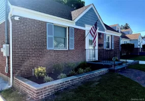 16 Cedar Drive, Oyster Bay, NY, 2 Bedrooms Bedrooms, 4 Rooms Rooms,1 BathroomBathrooms,Residential Lease,For Rent,Cedar,0,1041634 16 Cedar Drive, Oyster Bay, NY, 2 Bedrooms Bedrooms, 4 Rooms Rooms,1 BathroomBathrooms,Residential Lease,For Rent,Cedar,0,1041634