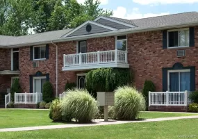 4 Baker Street, Babylon, NY, 2 Bedrooms Bedrooms, 5 Rooms Rooms,1 BathroomBathrooms,Residential Lease,For Rent,Baker,0,1041636 4 Baker Street, Babylon, NY, 2 Bedrooms Bedrooms, 5 Rooms Rooms,1 BathroomBathrooms,Residential Lease,For Rent,Baker,0,1041636