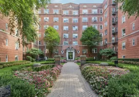 113-14 72nd Road, New York, NY, 2 Bedrooms Bedrooms, 5 Rooms Rooms,1 BathroomBathrooms,Residential,For Rent,72nd,0,1039702 113-14 72nd Road, New York, NY, 2 Bedrooms Bedrooms, 5 Rooms Rooms,1 BathroomBathrooms,Residential,For Rent,72nd,0,1039702
