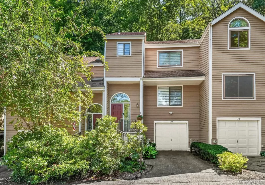 109 Woods End Road, New Castle, NY, 2 Bedrooms Bedrooms, 7 Rooms Rooms,2 BathroomsBathrooms,Residential Lease,For Rent,Woods End,0,1038111 109 Woods End Road, New Castle, NY, 2 Bedrooms Bedrooms, 7 Rooms Rooms,2 BathroomsBathrooms,Residential Lease,For Rent,Woods End,0,1038111