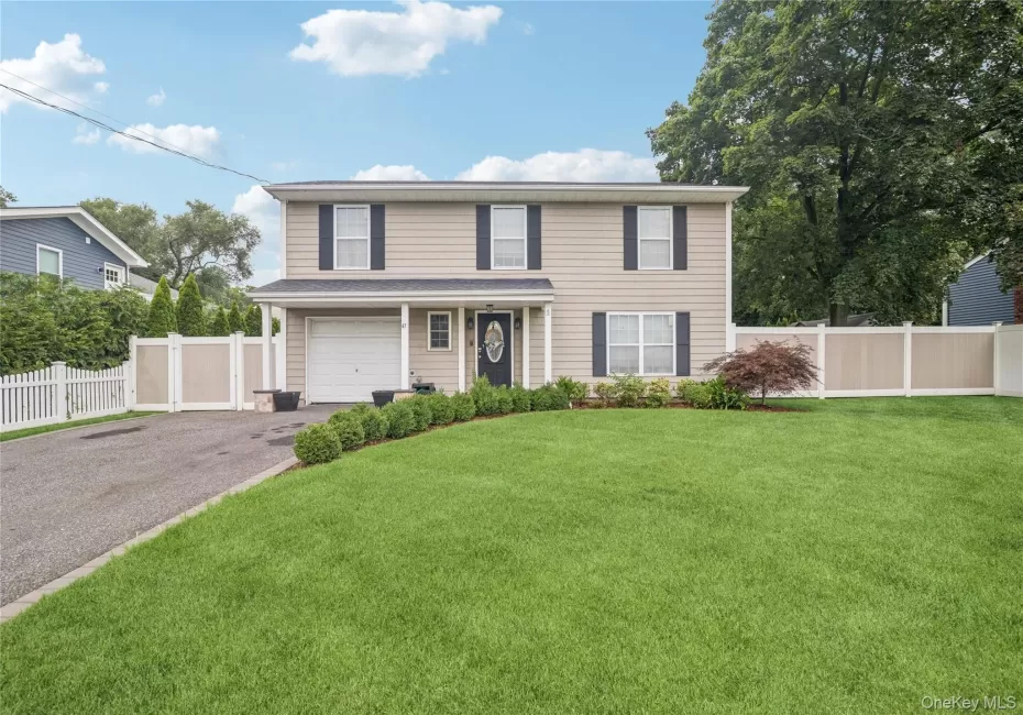 47 Parsnip Pond Road, Brookhaven, NY, 4 Bedrooms Bedrooms, 8 Rooms Rooms,3 BathroomsBathrooms,Residential,For Rent,Parsnip Pond,0,1015205 47 Parsnip Pond Road, Brookhaven, NY, 4 Bedrooms Bedrooms, 8 Rooms Rooms,3 BathroomsBathrooms,Residential,For Rent,Parsnip Pond,0,1015205