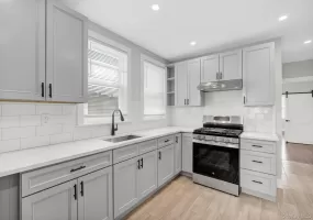 348 Saw Mill River Road, Yonkers, NY, 3 Bedrooms Bedrooms, 7 Rooms Rooms,1 BathroomBathrooms,Residential Lease,For Rent,Saw Mill River,0,1041455 348 Saw Mill River Road, Yonkers, NY, 3 Bedrooms Bedrooms, 7 Rooms Rooms,1 BathroomBathrooms,Residential Lease,For Rent,Saw Mill River,0,1041455