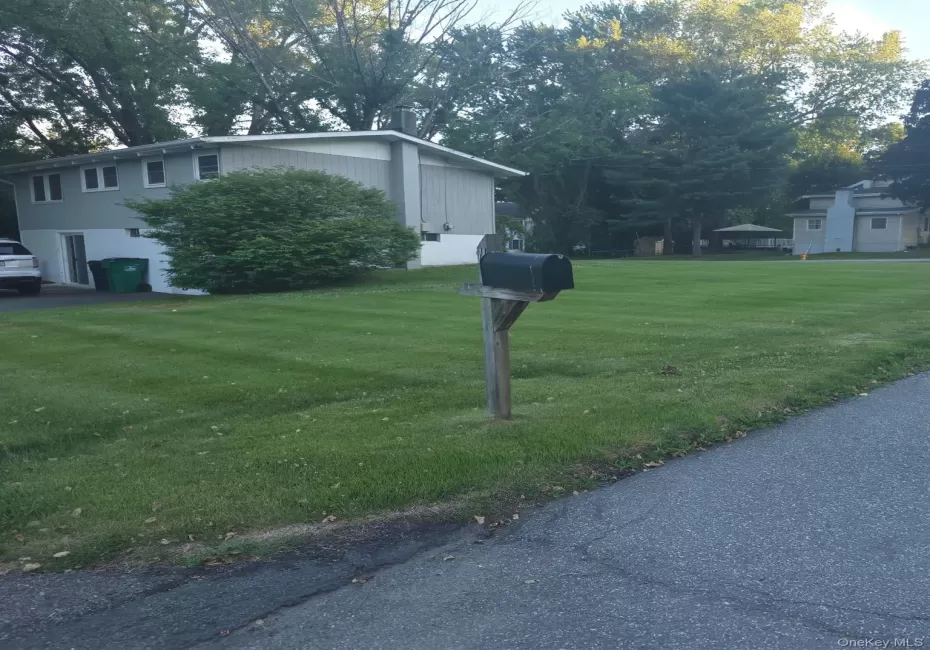 11 Laurie Lane, Newburgh (town), NY, 3 Bedrooms Bedrooms, 8 Rooms Rooms,1 BathroomBathrooms,Residential,For Rent,Laurie,0,1041394 11 Laurie Lane, Newburgh (town), NY, 3 Bedrooms Bedrooms, 8 Rooms Rooms,1 BathroomBathrooms,Residential,For Rent,Laurie,0,1041394