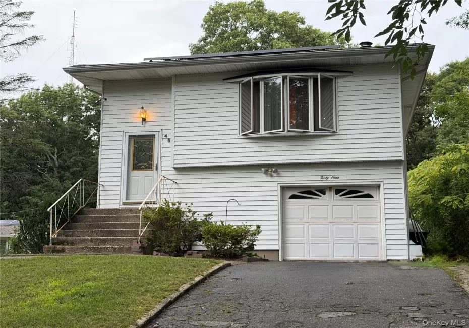 49 Midvale Avenue, Brookhaven, NY, 3 Bedrooms Bedrooms, 5 Rooms Rooms,1 BathroomBathrooms,Residential,For Rent,Midvale,0,1040482 49 Midvale Avenue, Brookhaven, NY, 3 Bedrooms Bedrooms, 5 Rooms Rooms,1 BathroomBathrooms,Residential,For Rent,Midvale,0,1040482