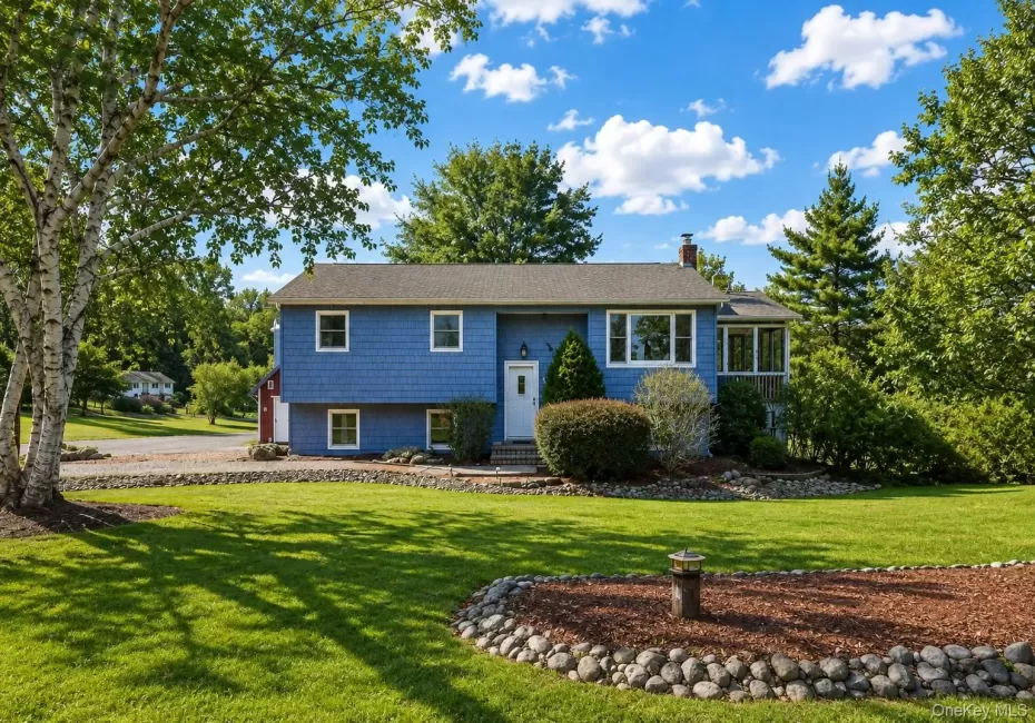 242 Prospect Road, Monroe, NY, 3 Bedrooms Bedrooms, 6 Rooms Rooms,1 BathroomBathrooms,Residential,For Rent,Prospect,0,1035856 242 Prospect Road, Monroe, NY, 3 Bedrooms Bedrooms, 6 Rooms Rooms,1 BathroomBathrooms,Residential,For Rent,Prospect,0,1035856