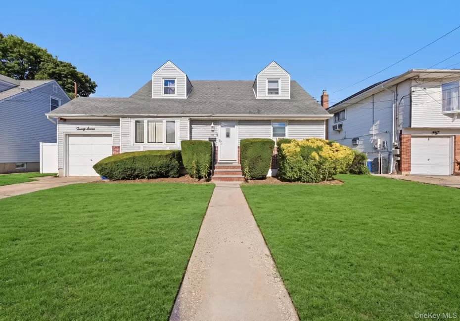 27 Hapsburg Place, Hempstead, NY, 5 Bedrooms Bedrooms, 7 Rooms Rooms,2 BathroomsBathrooms,Residential,For Rent,Hapsburg,0,1040749 27 Hapsburg Place, Hempstead, NY, 5 Bedrooms Bedrooms, 7 Rooms Rooms,2 BathroomsBathrooms,Residential,For Rent,Hapsburg,0,1040749
