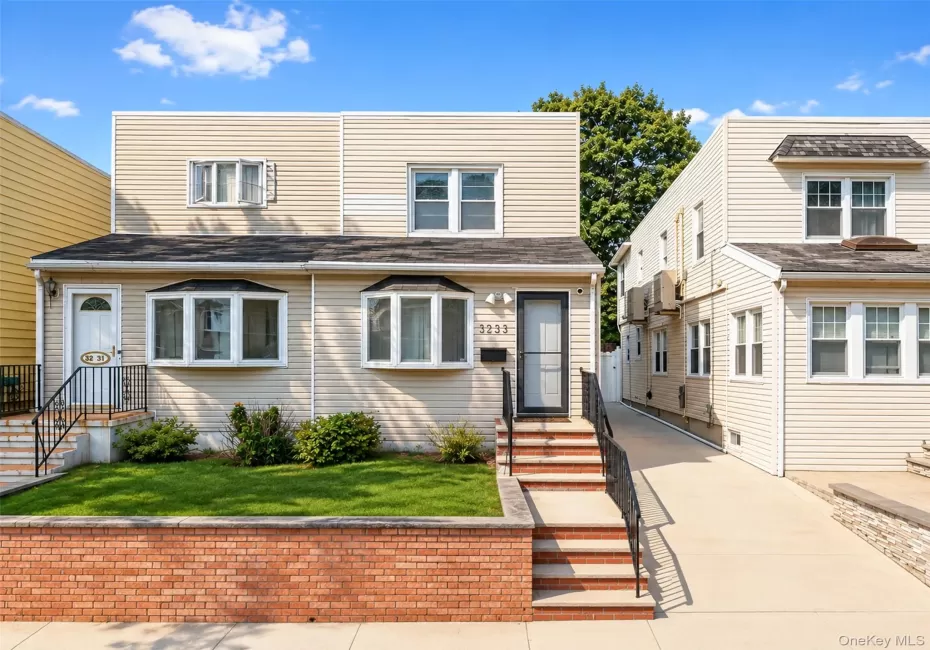 32-33 202nd Street, New York, NY, 3 Bedrooms Bedrooms, 6 Rooms Rooms,2 BathroomsBathrooms,Residential,For Rent,202nd,0,1041628 32-33 202nd Street, New York, NY, 3 Bedrooms Bedrooms, 6 Rooms Rooms,2 BathroomsBathrooms,Residential,For Rent,202nd,0,1041628