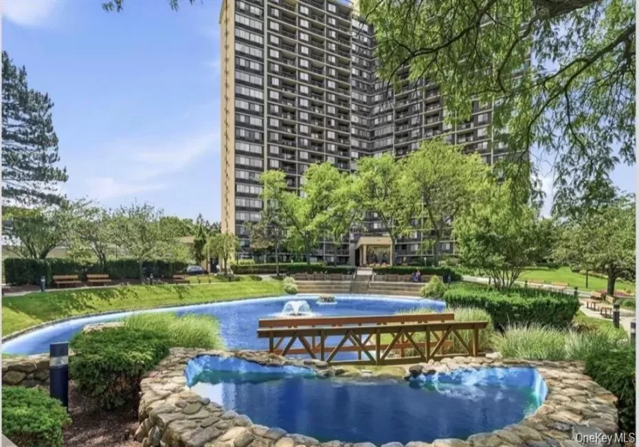 1 Bay Club Drive, New York, NY, 2 Bedrooms Bedrooms, 7 Rooms Rooms,2 BathroomsBathrooms,Residential,For Rent,Bay Club,0,1041645 1 Bay Club Drive, New York, NY, 2 Bedrooms Bedrooms, 7 Rooms Rooms,2 BathroomsBathrooms,Residential,For Rent,Bay Club,0,1041645