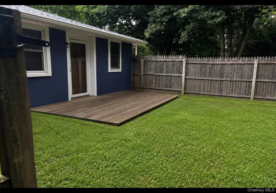 27 Otsego Avenue, Huntington, NY, 1 Bedroom Bedrooms, 4 Rooms Rooms,1 BathroomBathrooms,Residential Lease,For Rent,Otsego,0,1041677 27 Otsego Avenue, Huntington, NY, 1 Bedroom Bedrooms, 4 Rooms Rooms,1 BathroomBathrooms,Residential Lease,For Rent,Otsego,0,1041677