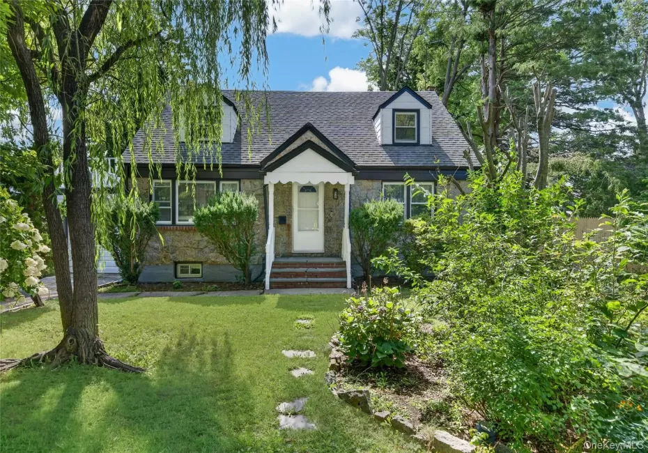 343 Sylvan Lane, Hempstead, NY, 4 Bedrooms Bedrooms, 11 Rooms Rooms,3 BathroomsBathrooms,Residential,For Rent,Sylvan,0,1041700 343 Sylvan Lane, Hempstead, NY, 4 Bedrooms Bedrooms, 11 Rooms Rooms,3 BathroomsBathrooms,Residential,For Rent,Sylvan,0,1041700