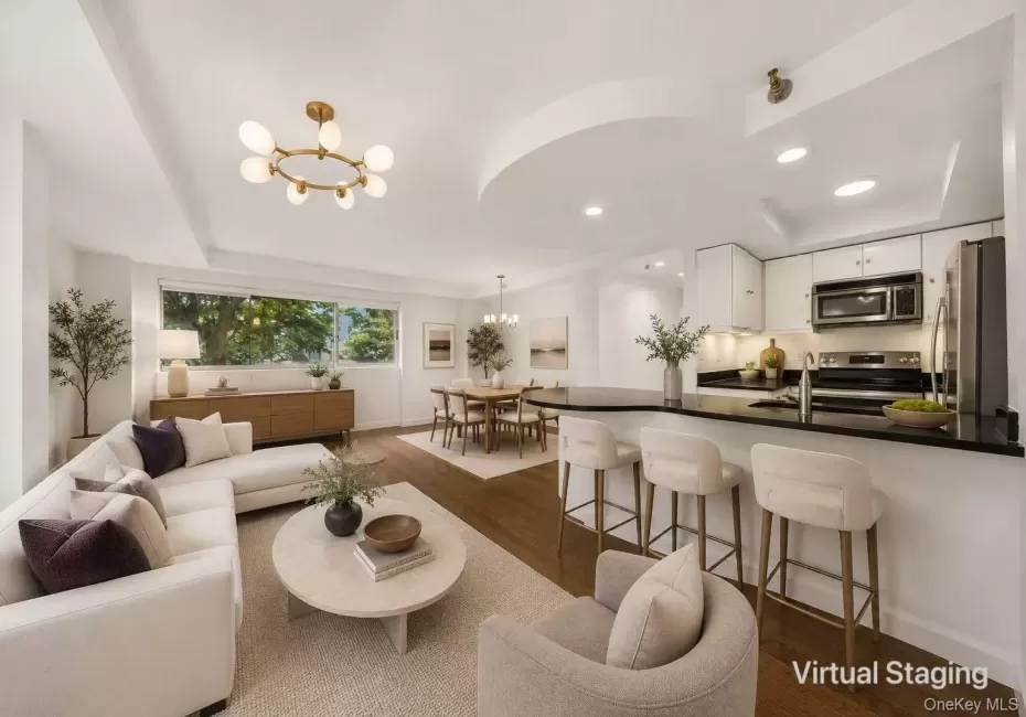 88 Cuttermill Road, North Hempstead, NY, 2 Bedrooms Bedrooms, 4 Rooms Rooms,2 BathroomsBathrooms,Residential,For Rent,Cuttermill Road,0,1041769 88 Cuttermill Road, North Hempstead, NY, 2 Bedrooms Bedrooms, 4 Rooms Rooms,2 BathroomsBathrooms,Residential,For Rent,Cuttermill Road,0,1041769