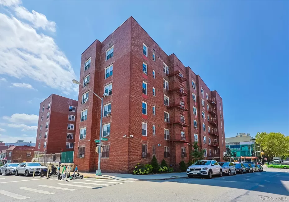 13604 Cherry Avenue, New York, NY, 2 Bedrooms Bedrooms, 5 Rooms Rooms,1 BathroomBathrooms,Residential,For Rent,Cherry,0,1041286 13604 Cherry Avenue, New York, NY, 2 Bedrooms Bedrooms, 5 Rooms Rooms,1 BathroomBathrooms,Residential,For Rent,Cherry,0,1041286