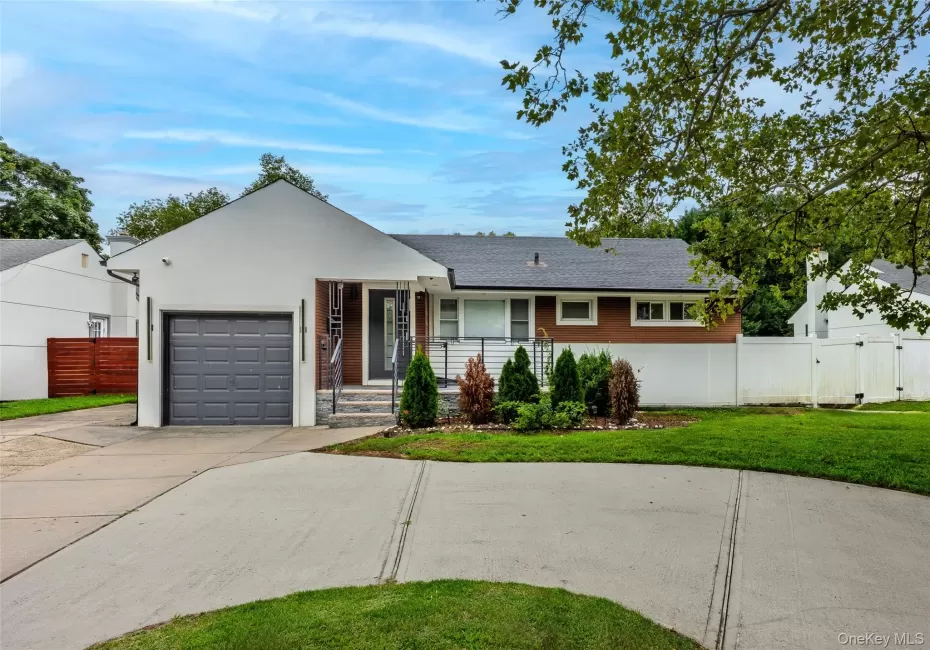 84 Rosedale Road, Hempstead, NY, 3 Bedrooms Bedrooms, 8 Rooms Rooms,2 BathroomsBathrooms,Residential,For Rent,Rosedale,0,1038363 84 Rosedale Road, Hempstead, NY, 3 Bedrooms Bedrooms, 8 Rooms Rooms,2 BathroomsBathrooms,Residential,For Rent,Rosedale,0,1038363