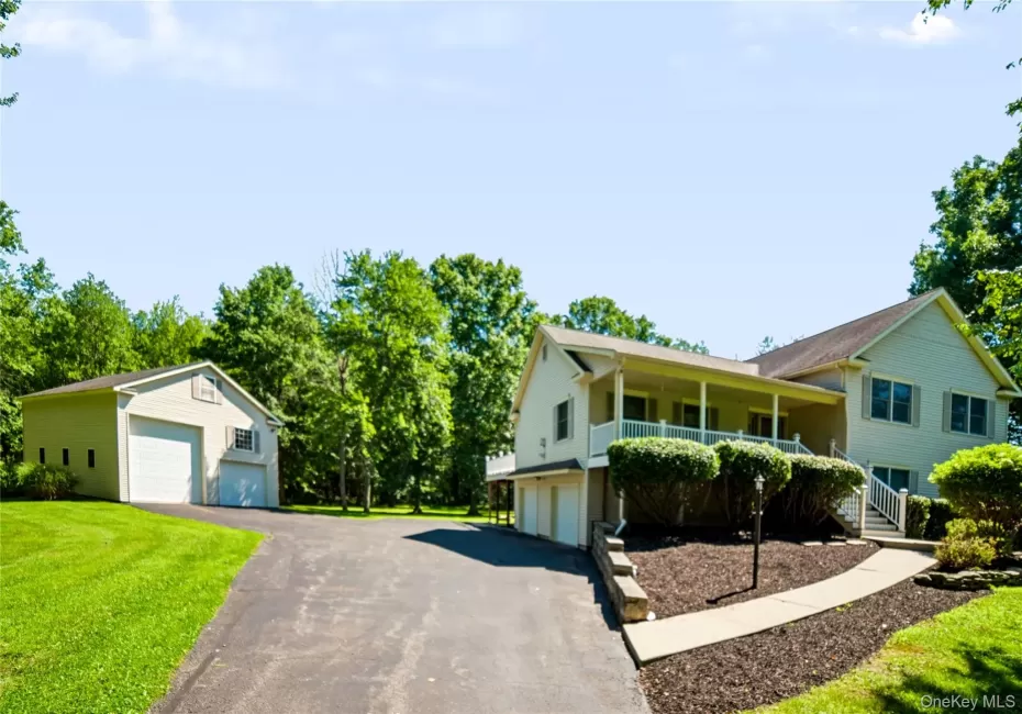 50 Station Road, Blooming Grove, NY, 4 Bedrooms Bedrooms, 10 Rooms Rooms,3 BathroomsBathrooms,Residential,For Rent,Station,0,1041249 50 Station Road, Blooming Grove, NY, 4 Bedrooms Bedrooms, 10 Rooms Rooms,3 BathroomsBathrooms,Residential,For Rent,Station,0,1041249