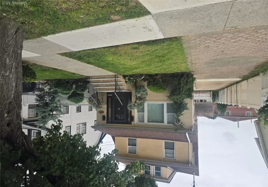 11428 175th Street, New York, NY, 4 Bedrooms Bedrooms, 7 Rooms Rooms,3 BathroomsBathrooms,Residential,For Rent,175th,0,1041375 11428 175th Street, New York, NY, 4 Bedrooms Bedrooms, 7 Rooms Rooms,3 BathroomsBathrooms,Residential,For Rent,175th,0,1041375