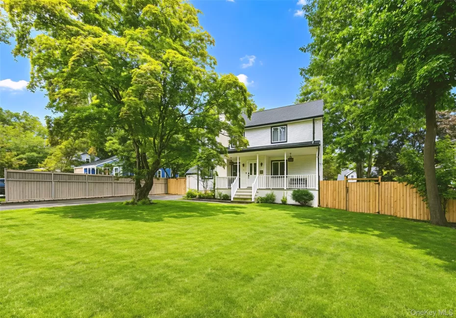 35 Grandview Avenue, Clarkstown, NY, 8 Bedrooms Bedrooms, 12 Rooms Rooms,5 BathroomsBathrooms,Residential,For Rent,Grandview,0,1040650 35 Grandview Avenue, Clarkstown, NY, 8 Bedrooms Bedrooms, 12 Rooms Rooms,5 BathroomsBathrooms,Residential,For Rent,Grandview,0,1040650