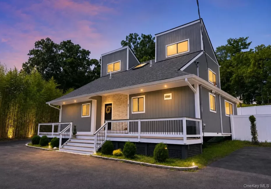 45 Randall Heights, Middletown, NY, 3 Bedrooms Bedrooms, 11 Rooms Rooms,2 BathroomsBathrooms,Residential,For Rent,Randall,0,1041663 45 Randall Heights, Middletown, NY, 3 Bedrooms Bedrooms, 11 Rooms Rooms,2 BathroomsBathrooms,Residential,For Rent,Randall,0,1041663