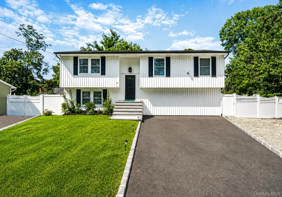 5 Curtis Court, Brookhaven, NY, 5 Bedrooms Bedrooms, 10 Rooms Rooms,2 BathroomsBathrooms,Residential,For Rent,Curtis,0,1041817 5 Curtis Court, Brookhaven, NY, 5 Bedrooms Bedrooms, 10 Rooms Rooms,2 BathroomsBathrooms,Residential,For Rent,Curtis,0,1041817