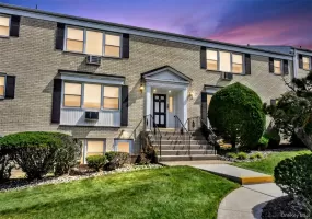2 Lenox Court, Ramapo, NY, 1 Bedroom Bedrooms, 4 Rooms Rooms,1 BathroomBathrooms,Residential,For Rent,Lenox,0,1038084 2 Lenox Court, Ramapo, NY, 1 Bedroom Bedrooms, 4 Rooms Rooms,1 BathroomBathrooms,Residential,For Rent,Lenox,0,1038084