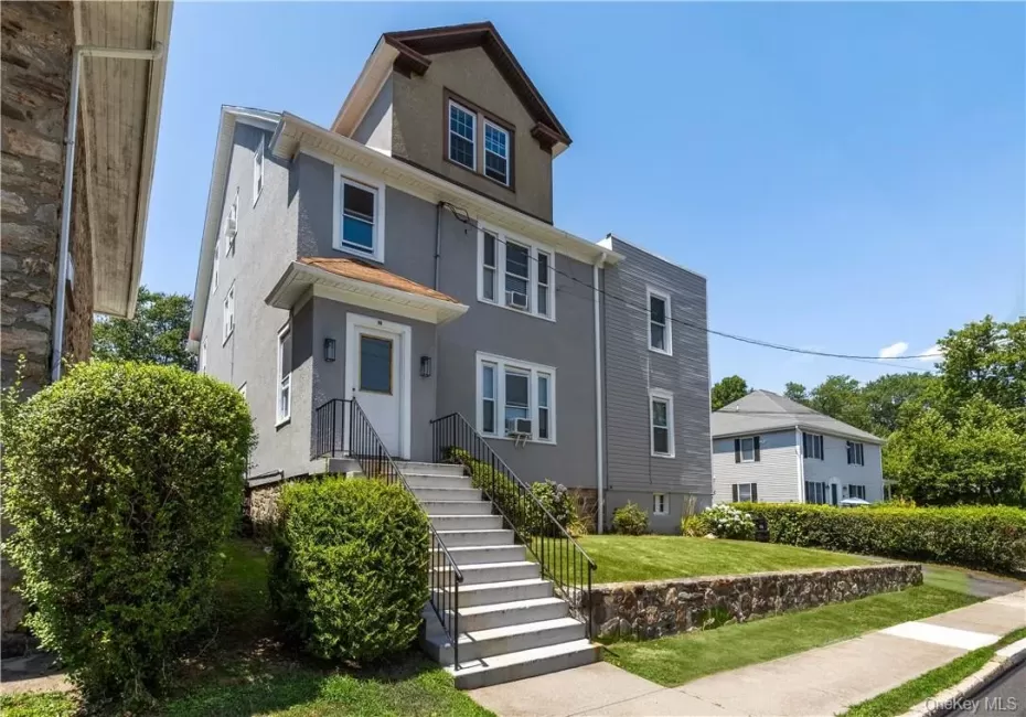 Welcome to 56 Maple Avenue in Rye Welcome to 56 Maple Avenue in Rye