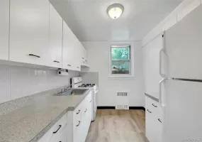 5610 Netherland Avenue, New York, NY, 2 Bedrooms Bedrooms, 5 Rooms Rooms,1 BathroomBathrooms,Residential,For Rent,Netherland,0,1041816 5610 Netherland Avenue, New York, NY, 2 Bedrooms Bedrooms, 5 Rooms Rooms,1 BathroomBathrooms,Residential,For Rent,Netherland,0,1041816