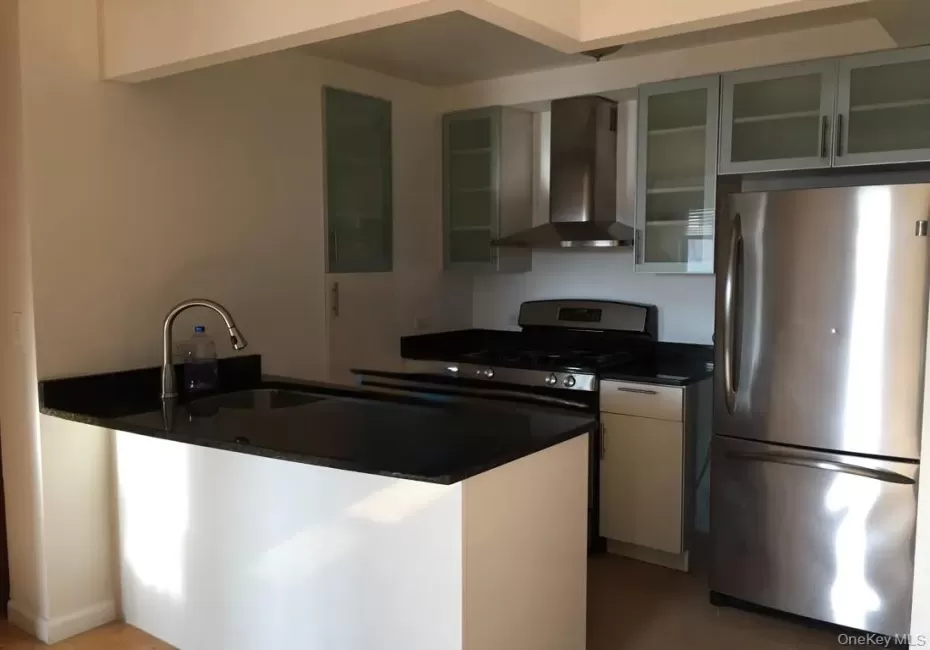30-80 21st Street, New York, NY, 2 Bedrooms Bedrooms, 6 Rooms Rooms,2 BathroomsBathrooms,Residential Lease,For Rent,21st,0,1041896 30-80 21st Street, New York, NY, 2 Bedrooms Bedrooms, 6 Rooms Rooms,2 BathroomsBathrooms,Residential Lease,For Rent,21st,0,1041896