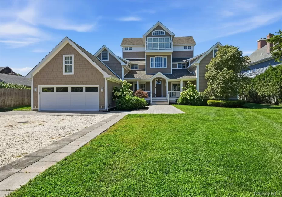 255 Asharoken Avenue, Huntington, NY, 5 Bedrooms Bedrooms, 12 Rooms Rooms,5 BathroomsBathrooms,Residential,For Rent,Asharoken,0,1041856 255 Asharoken Avenue, Huntington, NY, 5 Bedrooms Bedrooms, 12 Rooms Rooms,5 BathroomsBathrooms,Residential,For Rent,Asharoken,0,1041856