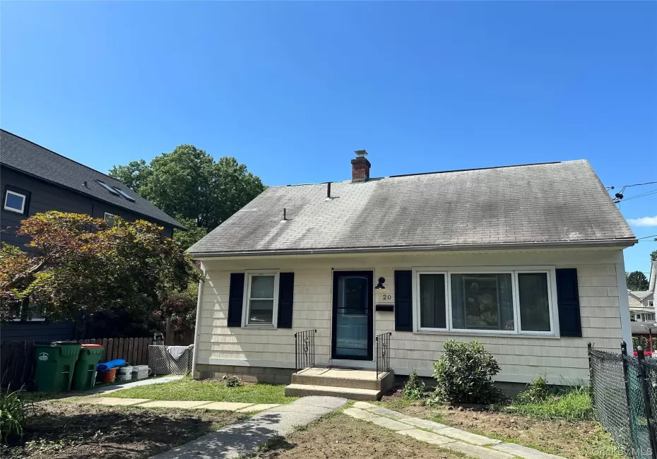 20 Blackburn Avenue, Beacon, NY, 3 Bedrooms Bedrooms, 5 Rooms Rooms,2 BathroomsBathrooms,Residential Lease,For Rent,Blackburn,0,1042011 20 Blackburn Avenue, Beacon, NY, 3 Bedrooms Bedrooms, 5 Rooms Rooms,2 BathroomsBathrooms,Residential Lease,For Rent,Blackburn,0,1042011