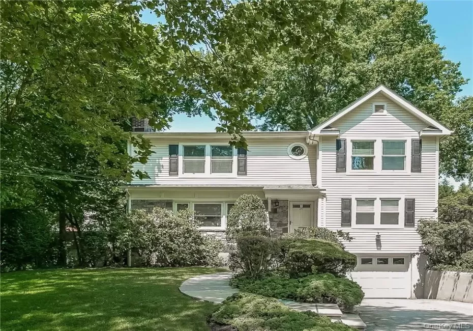20 Walker Avenue, Rye City, NY, 5 Bedrooms Bedrooms, 10 Rooms Rooms,3 BathroomsBathrooms,Residential Lease,For Rent,Walker,0,993389 20 Walker Avenue, Rye City, NY, 5 Bedrooms Bedrooms, 10 Rooms Rooms,3 BathroomsBathrooms,Residential Lease,For Rent,Walker,0,993389