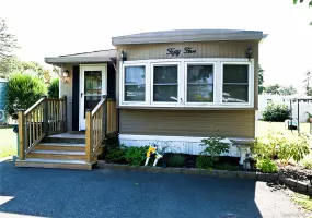703 Fresh Pond Avenue, Riverhead, NY, 2 Bedrooms Bedrooms, 5 Rooms Rooms,1 BathroomBathrooms,Residential,For Rent,Fresh Pond,0,1037046 703 Fresh Pond Avenue, Riverhead, NY, 2 Bedrooms Bedrooms, 5 Rooms Rooms,1 BathroomBathrooms,Residential,For Rent,Fresh Pond,0,1037046