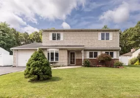 24 Gainsborough Road, Islip, NY, 5 Bedrooms Bedrooms, 9 Rooms Rooms,2 BathroomsBathrooms,Residential,For Rent,Gainsborough,0,1040465 24 Gainsborough Road, Islip, NY, 5 Bedrooms Bedrooms, 9 Rooms Rooms,2 BathroomsBathrooms,Residential,For Rent,Gainsborough,0,1040465