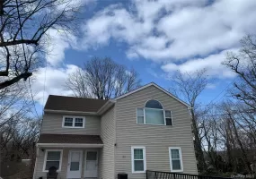 32 Hammond Road, Glen Cove, NY, 3 Bedrooms Bedrooms, 6 Rooms Rooms,2 BathroomsBathrooms,Residential Lease,For Rent,Hammond,0,1042044 32 Hammond Road, Glen Cove, NY, 3 Bedrooms Bedrooms, 6 Rooms Rooms,2 BathroomsBathrooms,Residential Lease,For Rent,Hammond,0,1042044