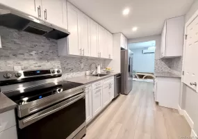 61-60 69th Lane, New York, NY, 2 Bedrooms Bedrooms, 5 Rooms Rooms,1 BathroomBathrooms,Residential Lease,For Rent,69th,0,1041561 61-60 69th Lane, New York, NY, 2 Bedrooms Bedrooms, 5 Rooms Rooms,1 BathroomBathrooms,Residential Lease,For Rent,69th,0,1041561