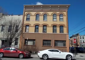 690 fairview ave, New York, NY, 1 Bedroom Bedrooms, 4 Rooms Rooms,1 BathroomBathrooms,Residential Lease,For Rent,ave,0,1042121 690 fairview ave, New York, NY, 1 Bedroom Bedrooms, 4 Rooms Rooms,1 BathroomBathrooms,Residential Lease,For Rent,ave,0,1042121