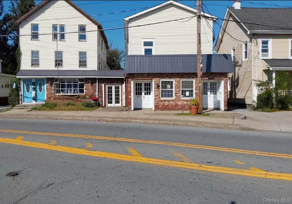 15 Goshen Avenue, Blooming Grove, NY, 3 Bedrooms Bedrooms, 4 Rooms Rooms,1 BathroomBathrooms,Residential Lease,For Rent,Goshen,0,1040474 15 Goshen Avenue, Blooming Grove, NY, 3 Bedrooms Bedrooms, 4 Rooms Rooms,1 BathroomBathrooms,Residential Lease,For Rent,Goshen,0,1040474