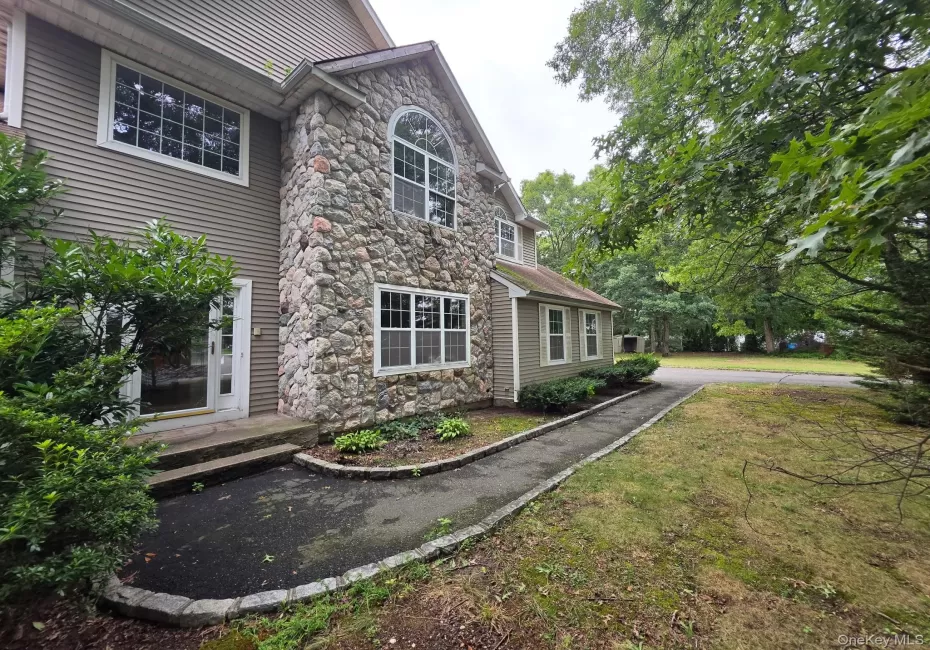 16 Jacobsen Court, Brookhaven, NY, 4 Bedrooms Bedrooms, 10 Rooms Rooms,3 BathroomsBathrooms,Residential,For Rent,Jacobsen,0,1041838 16 Jacobsen Court, Brookhaven, NY, 4 Bedrooms Bedrooms, 10 Rooms Rooms,3 BathroomsBathrooms,Residential,For Rent,Jacobsen,0,1041838