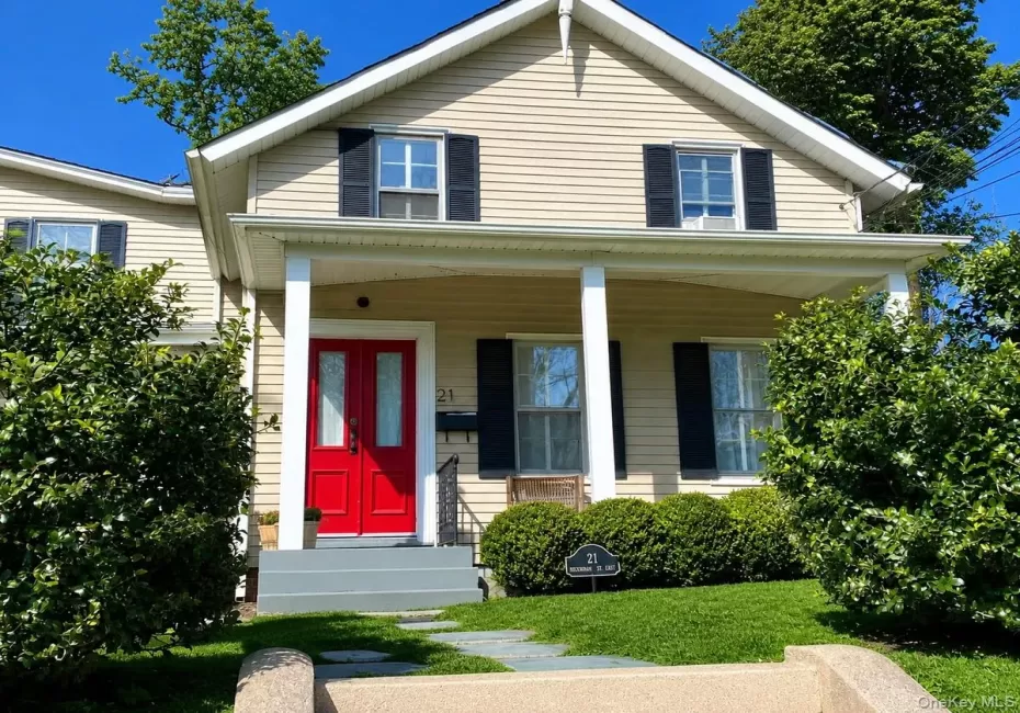 21 Mechanic Street, Huntington, NY, 2 Bedrooms Bedrooms, 6 Rooms Rooms,1 BathroomBathrooms,Residential Lease,For Rent,Mechanic,0,1041732 21 Mechanic Street, Huntington, NY, 2 Bedrooms Bedrooms, 6 Rooms Rooms,1 BathroomBathrooms,Residential Lease,For Rent,Mechanic,0,1041732