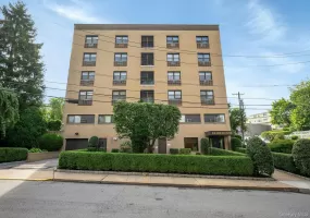 2 Park Avenue, Eastchester, NY, 1 Bedroom Bedrooms, 3 Rooms Rooms,1 BathroomBathrooms,Residential Lease,For Rent,Park,0,1042149 2 Park Avenue, Eastchester, NY, 1 Bedroom Bedrooms, 3 Rooms Rooms,1 BathroomBathrooms,Residential Lease,For Rent,Park,0,1042149