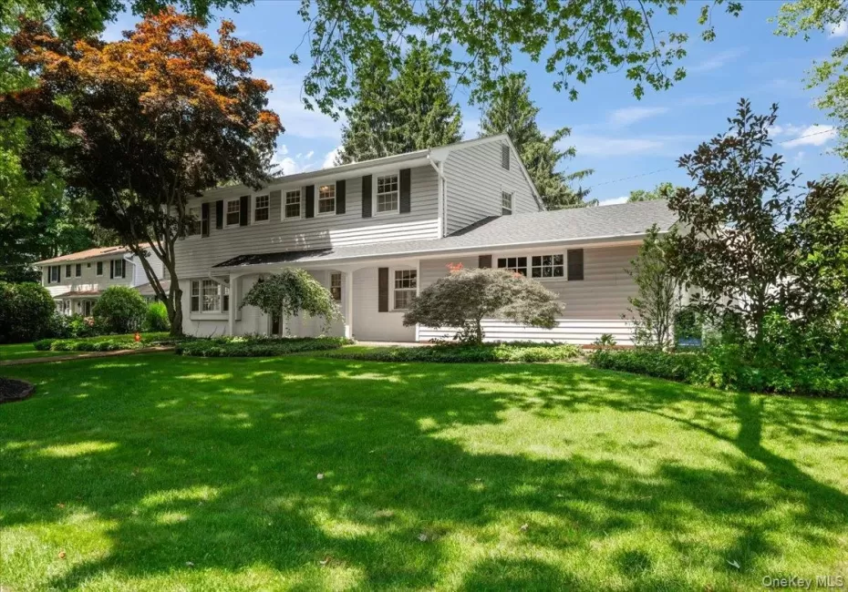 39 Marie Drive, Huntington, NY, 4 Bedrooms Bedrooms, 7 Rooms Rooms,2 BathroomsBathrooms,Residential,For Rent,Marie,0,1032051 39 Marie Drive, Huntington, NY, 4 Bedrooms Bedrooms, 7 Rooms Rooms,2 BathroomsBathrooms,Residential,For Rent,Marie,0,1032051