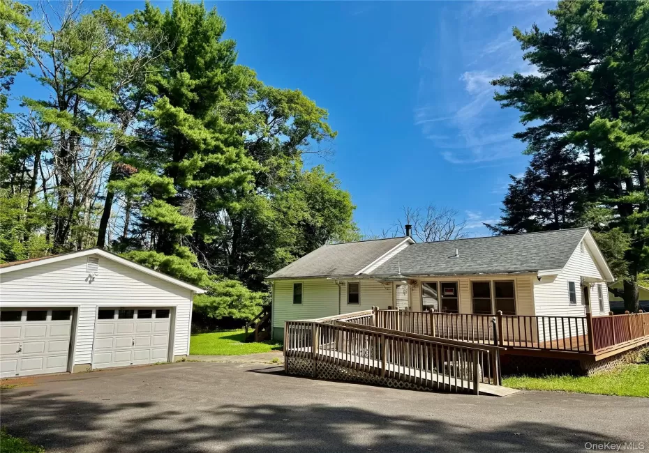 132 Grossi Lane, Shawangunk, NY, 2 Bedrooms Bedrooms, 6 Rooms Rooms,2 BathroomsBathrooms,Residential,For Rent,Grossi,0,1041504 132 Grossi Lane, Shawangunk, NY, 2 Bedrooms Bedrooms, 6 Rooms Rooms,2 BathroomsBathrooms,Residential,For Rent,Grossi,0,1041504
