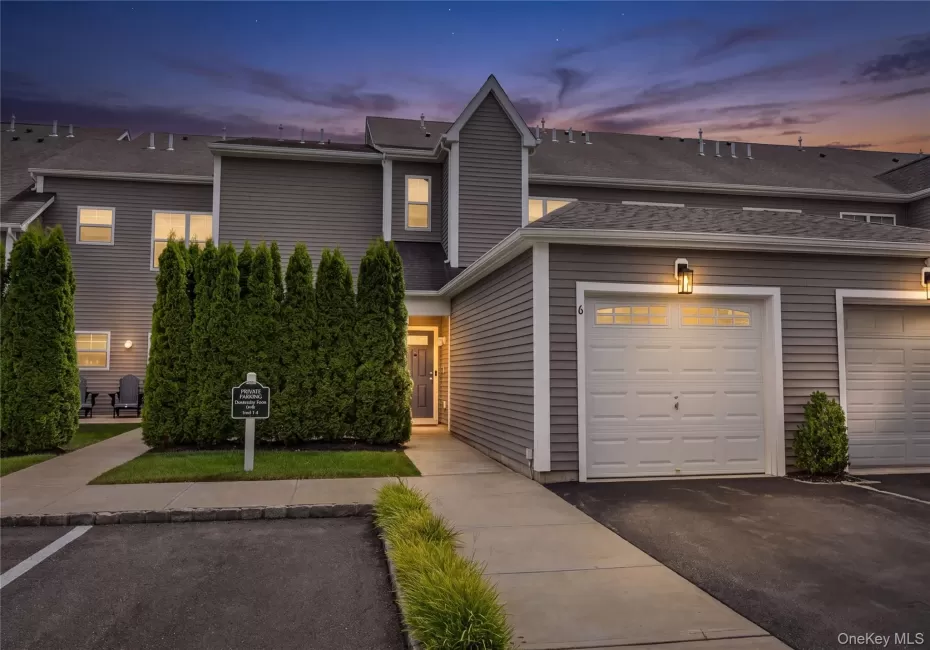 6 Grace Hall Lane, Brookhaven, NY, 2 Bedrooms Bedrooms, 5 Rooms Rooms,2 BathroomsBathrooms,Residential,For Rent,Grace Hall,0,1042166 6 Grace Hall Lane, Brookhaven, NY, 2 Bedrooms Bedrooms, 5 Rooms Rooms,2 BathroomsBathrooms,Residential,For Rent,Grace Hall,0,1042166