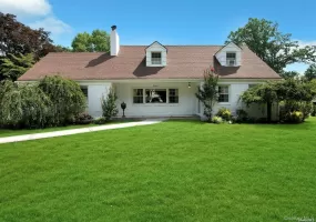 18 Addison Lane, North Hempstead, NY, 4 Bedrooms Bedrooms, 10 Rooms Rooms,2 BathroomsBathrooms,Residential Lease,For Rent,Addison,0,1042230 18 Addison Lane, North Hempstead, NY, 4 Bedrooms Bedrooms, 10 Rooms Rooms,2 BathroomsBathrooms,Residential Lease,For Rent,Addison,0,1042230