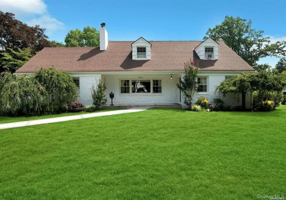 18 Addison Lane, North Hempstead, NY, 4 Bedrooms Bedrooms, 10 Rooms Rooms,2 BathroomsBathrooms,Residential Lease,For Rent,Addison,0,1042230 18 Addison Lane, North Hempstead, NY, 4 Bedrooms Bedrooms, 10 Rooms Rooms,2 BathroomsBathrooms,Residential Lease,For Rent,Addison,0,1042230