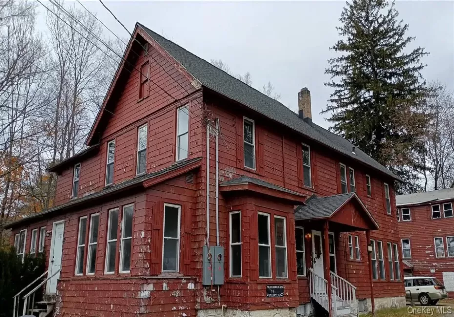 10 Church Avenue, Rockland, NY, 4 Bedrooms Bedrooms, 5 Rooms Rooms,1 BathroomBathrooms,Residential Lease,For Rent,Church,0,1041651 10 Church Avenue, Rockland, NY, 4 Bedrooms Bedrooms, 5 Rooms Rooms,1 BathroomBathrooms,Residential Lease,For Rent,Church,0,1041651