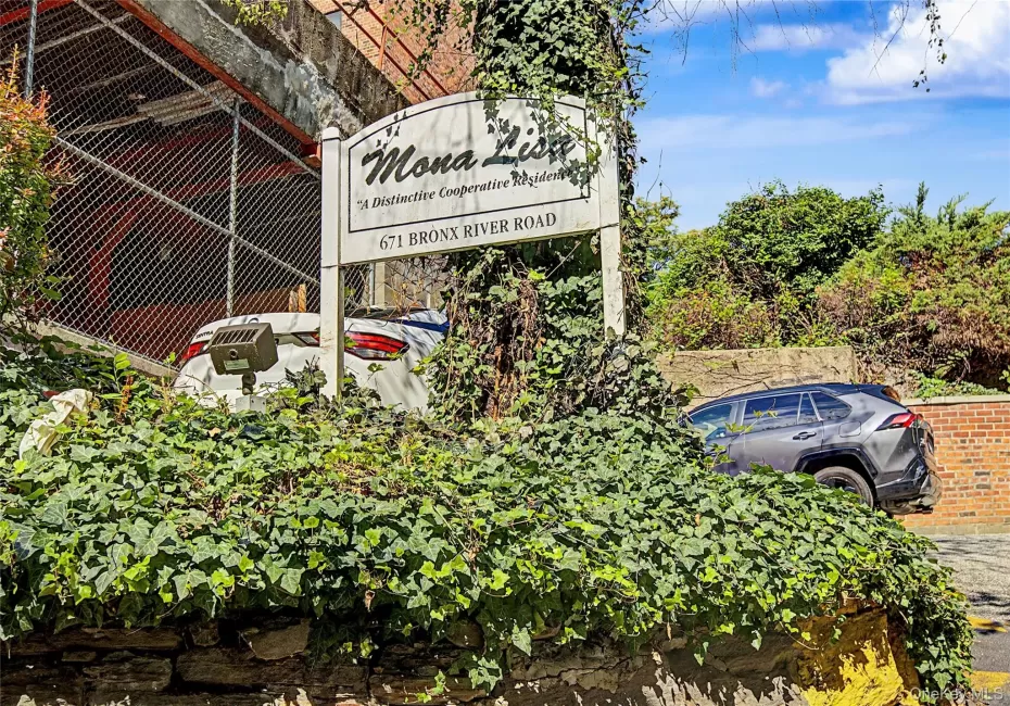 671 Bronx River Road, Yonkers, NY, 2 Bedrooms Bedrooms, 4 Rooms Rooms,1 BathroomBathrooms,Residential,For Rent,Bronx River,0,1037214 671 Bronx River Road, Yonkers, NY, 2 Bedrooms Bedrooms, 4 Rooms Rooms,1 BathroomBathrooms,Residential,For Rent,Bronx River,0,1037214